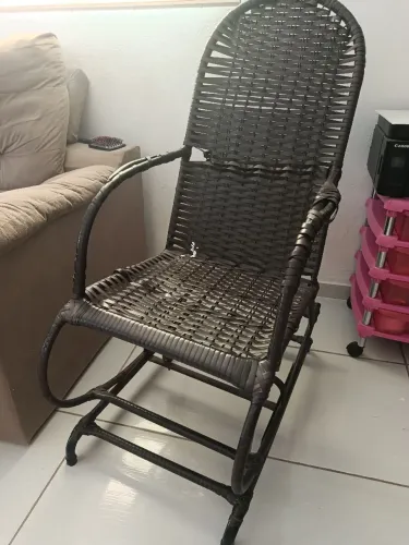 Cadeira de Balanço Usada