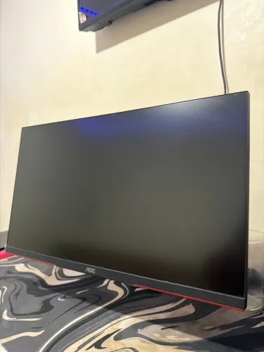 MONITOR AOC 24p 240hz ( com detalhe )