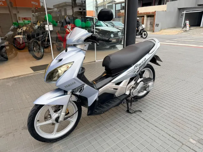 Yamaha Neo automática 2010