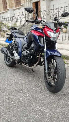 FZ25 Fazer 250 Edição limitada