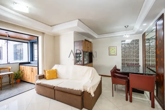 Apartamento à venda no Bigorrilho ARYA1