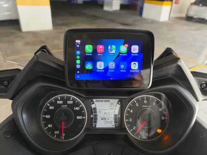 Xmax 250 2024 praticamente zero!