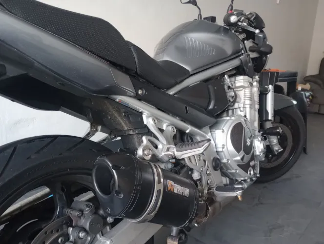 Suzuki Bandit 1250 29.900 troco moto menor