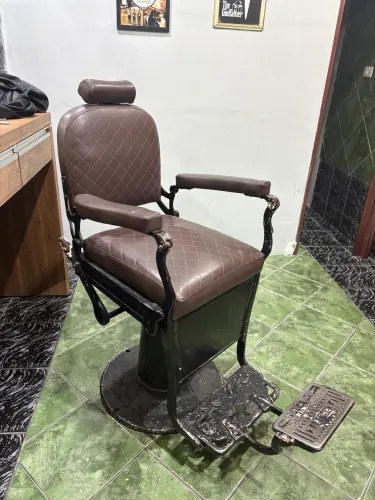 Cadeira de Barbeiro Ferrante