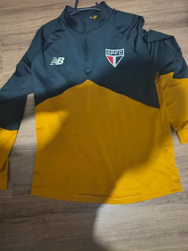 Blusão são Paulo treino tamanho G