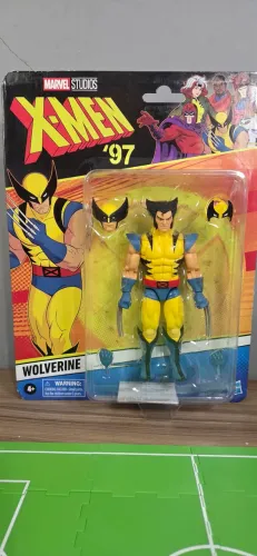 Wolverine X-men 97 marvel legends. Uniforme clássico.