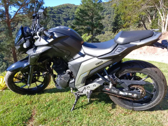 Fazer Fz25 2021/2022 13.600km revisada.