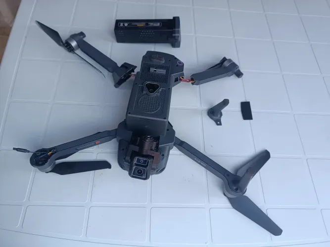 Drone SANK GN-514 / LIGENAI S880 - LEIA