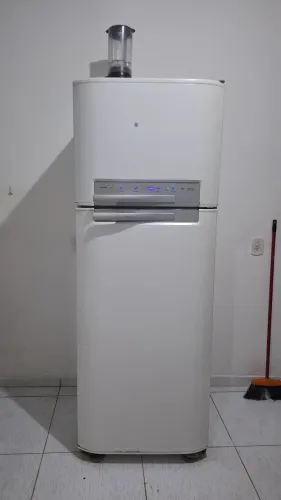 Geladeira com defeito