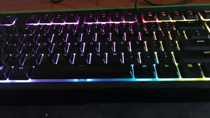 Teclado Razer Ornata Chroma (Troco)