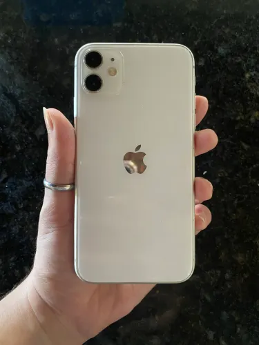 iPhone 11 Seminovo - 64gb