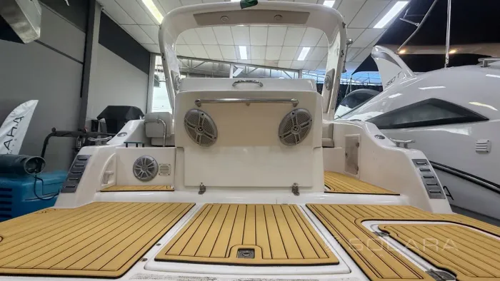 Lancha singular 270