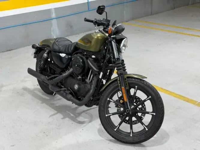 Harley Davison Xl 883n Iron
