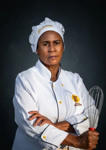 Cozinheira profissional (diarista)
