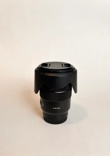 Lente Sony 18-105mm f/4 G OSS Power Zoom E-Mount