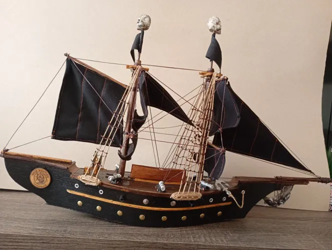 Barco artesanal decorativo