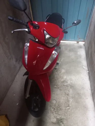 Honda Bis + 125cc 