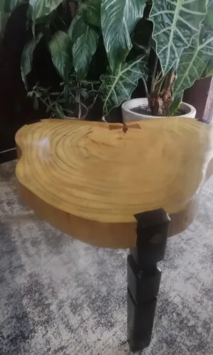 MESA DE CENTRO RÚSTICA