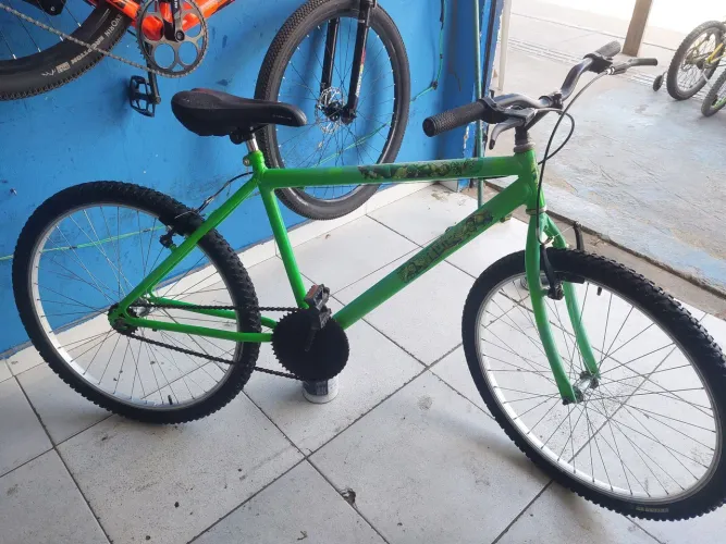 Bike Aro 26 bem conservada