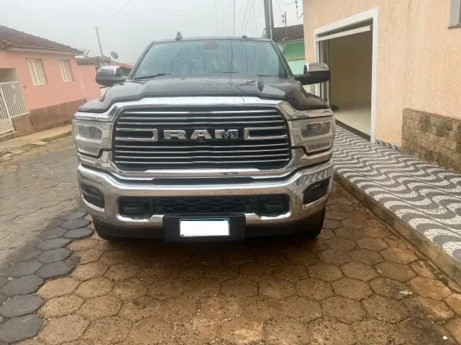 Ram 3500 Laramie 6.7 TB CD 4X4 Diesel 2022