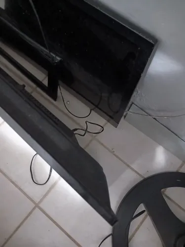 Vendo TV   tela fina.