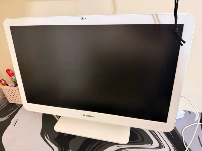 computador all-in-one da Samsung
