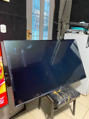 Vende-se televisão Philco com defeito
