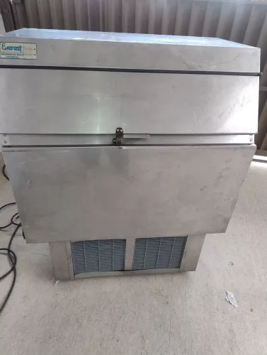 Máquina de gelo Everest de 150 kilos 220 v