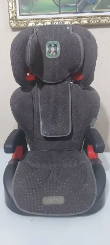 Cadeirinha de criança para carro (Peg Pérego) de 15 à 36kg - Grupo 2 e 3