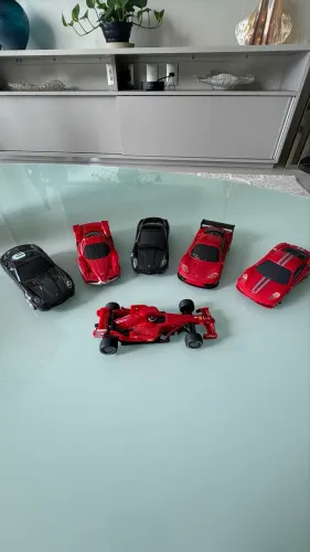 Coleção Ferrari Original c/ 6 Miniaturas - Sem Caixa