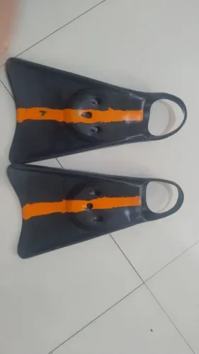 Pé de pato Kpaloa L