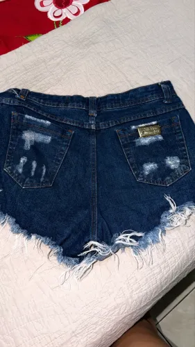 Short jeans
