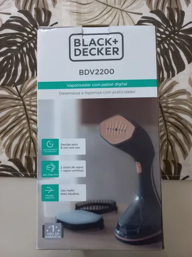 Ferro a Vapor com painel digital Black+ Decker