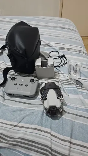 Dji mini 4 pro fly more plus