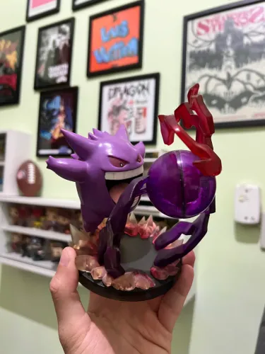 Pelúcia + action figure gengar