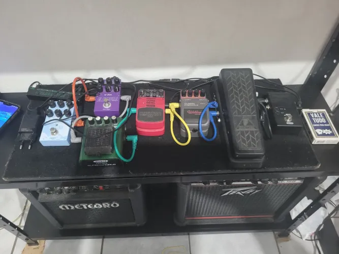 Rack pedais guitarra 