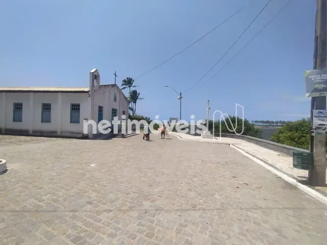 Terreno 2.000 m²; à venda em Barra de Jacuípe litoral norte de Salvador