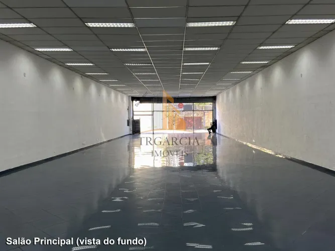 Loja/Salão de 400m² na Mooca - SP: locação por R$20.000 com 4 banheiros.