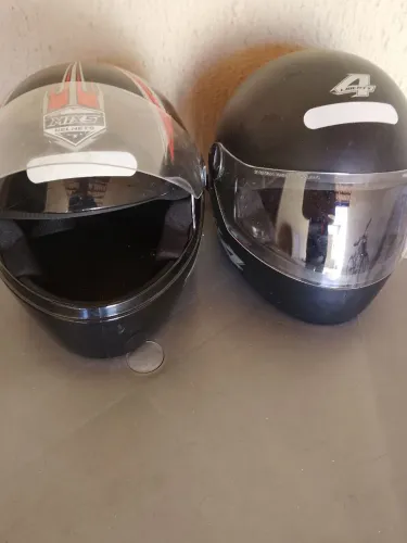 2 capacete 8 dias de uso