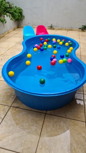 Piscina Infantil feijão 1000 litros Azul em polietileno