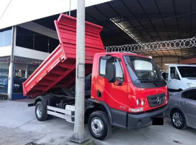 accelo 915 4x2 ano 2014 caçamba 5m