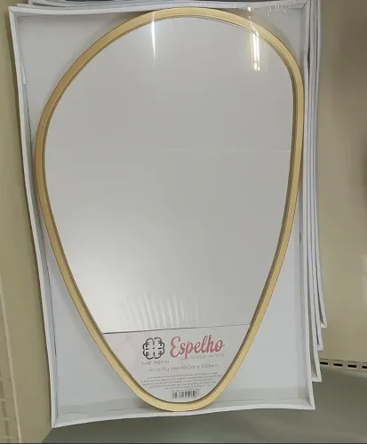 ESPELHO ORGANICO VIDRO 40 X 59,7CM<br><br>REF: CB3443