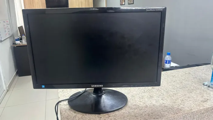 Monitor Samsung 22 Polegadas Full HD SyncMaster S22B300