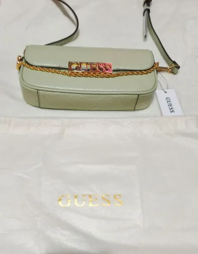 Bolsa transversal Guess 