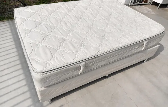 Cama box casal