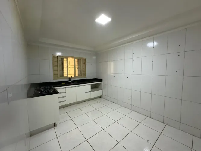 Alugo apartamento de 2 quartos Riacho Fundo 2 