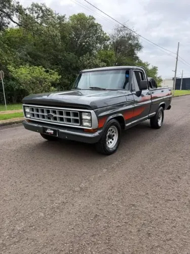 Ford F-1000 Cd/blazer 3.9 Dies. 1984
