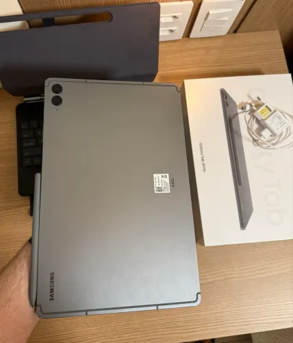 Samsung Galaxy Tab S9 FE Plus 128 GB 12,4 polegadas