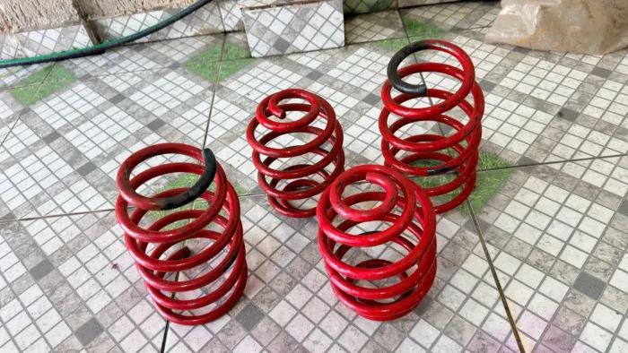 Molas esportivas Red Coil