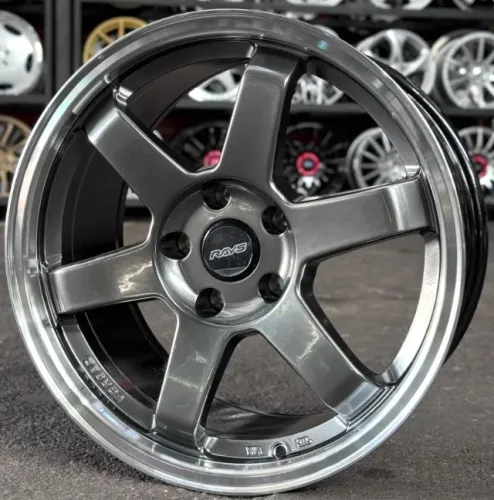 Rodas TE37 aro 17 tala 9 furação 5x114 